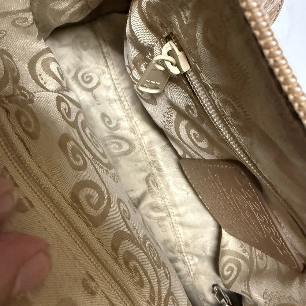 Vintage BRIGHTON Leather Latte Vivica Zip Top Hobo Bag‎ w/Silvertone Accents